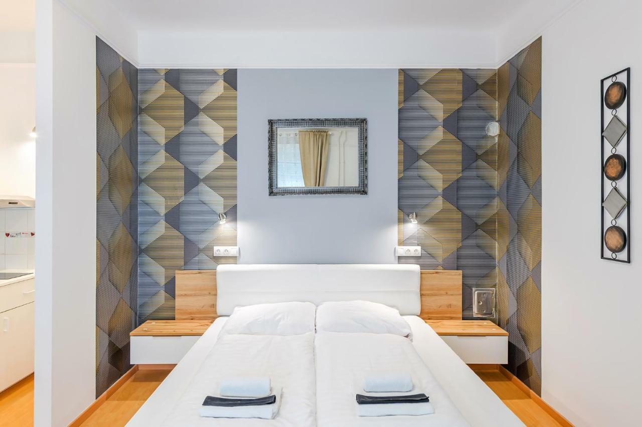 Parking, Ac, Wifi 2 Room Apartment In The Center Budapest Esterno foto